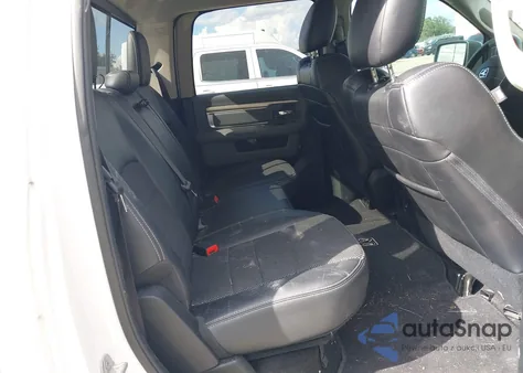 2017 Ram 1500 Lone Star Silver 4X2 5'7 Box z USA, uszkodzony, nr VIN 1C6RR6LT9HS703979